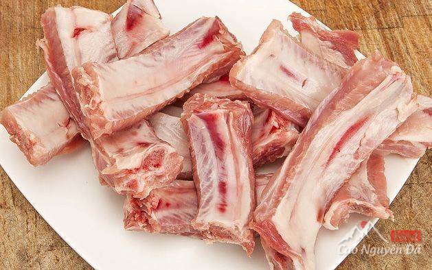 Sườn xào chua ngọt với cách làm đơn giản nhanh chóng tại nhà