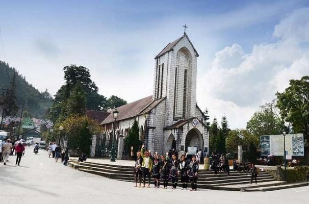 Du lịch Sa Pa khám phá cảnh sắc thiên nhiên nơi thành phố sương mù