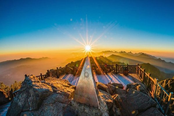 Du lịch Sa Pa khám phá cảnh sắc thiên nhiên nơi thành phố sương mù