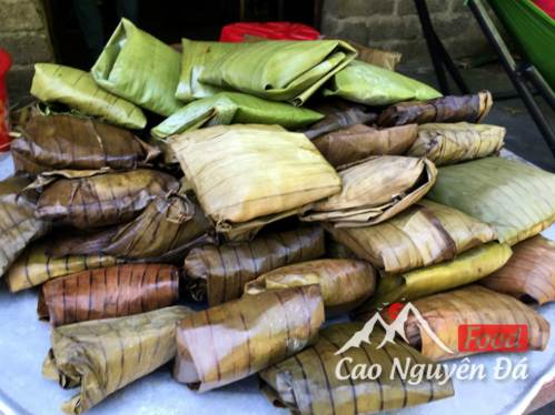 Cách làm bánh rợm, bánh chuối rằm tháng 7 của người tày hà giang