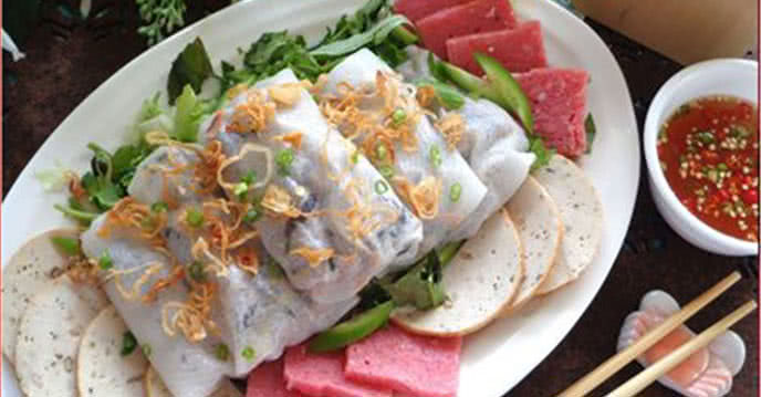 Cách làm bánh cuốn nóng tại nhà bằng chảo chống dính
