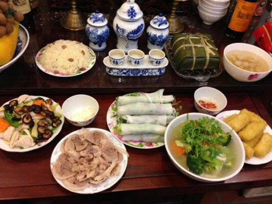 Lễ Vu Lan là gì? Ý nghĩa và Những món ăn trong Lễ Vu Lan báo hiếu