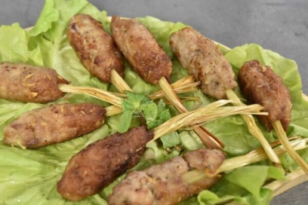 Cách làm Thịt lợn bọc sả chiên giòn thơm ngon cho cả nhà
