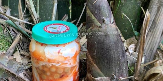 Măng Ngâm Tỏi Ớt và Hướng Dẫn Cách Ngâm Măng Giòn Ngon